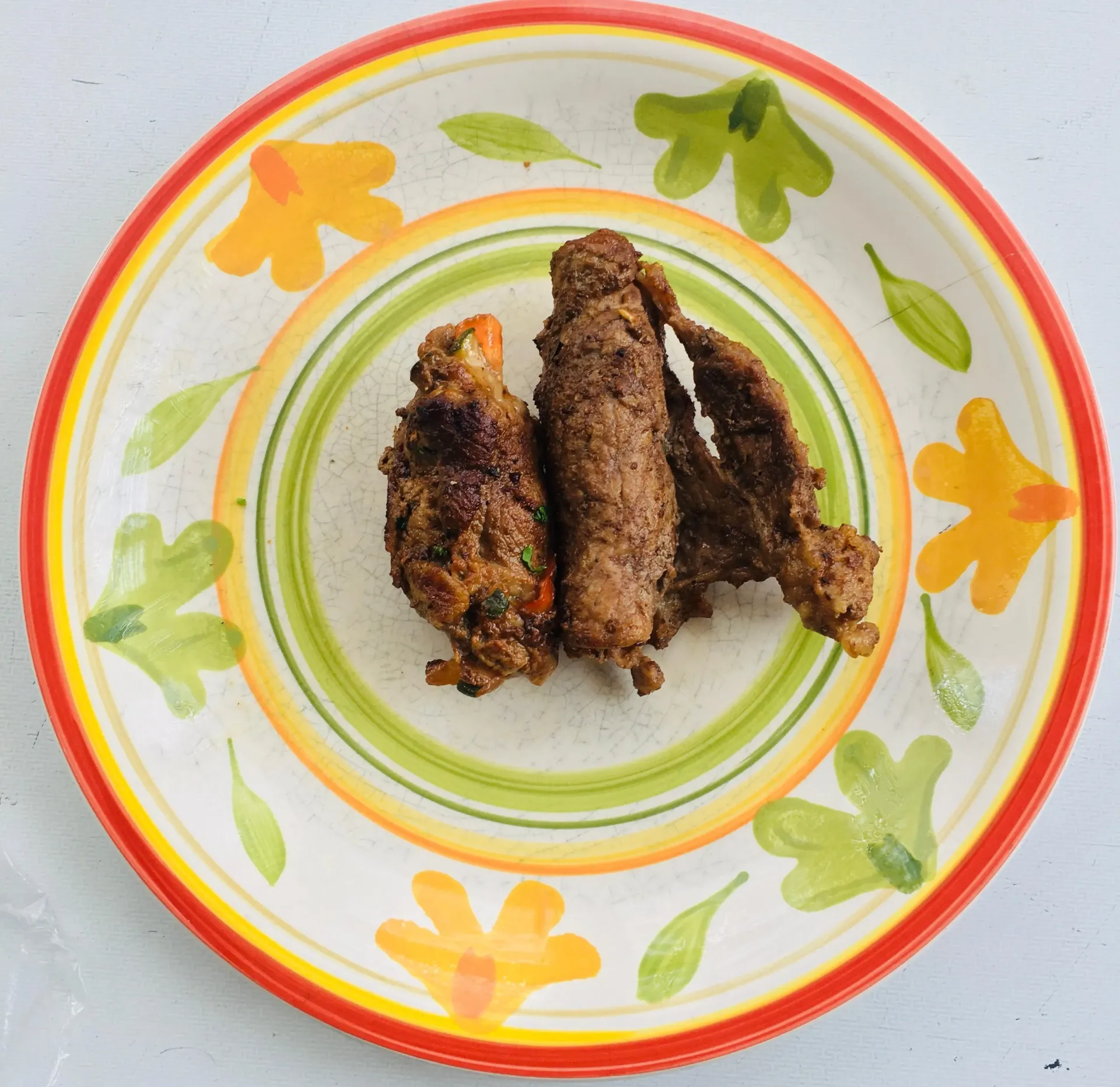 Rollitos horneados rellenos de carne